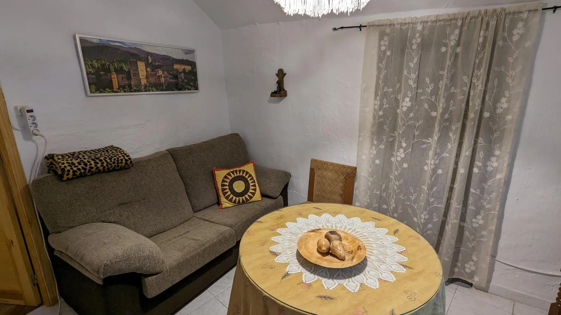 Hostal Cueva La Tita Del Pan Bacor