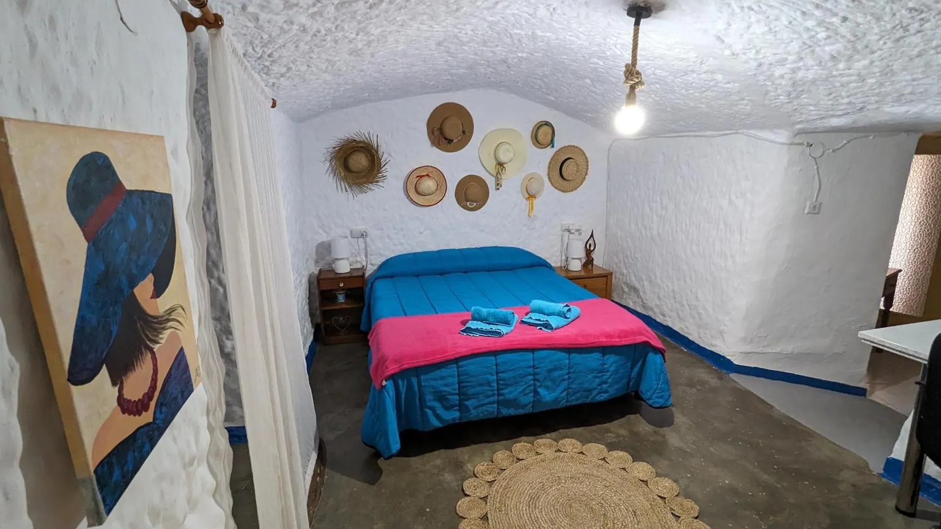Hostal Cueva La Tita Del Pan Bacor