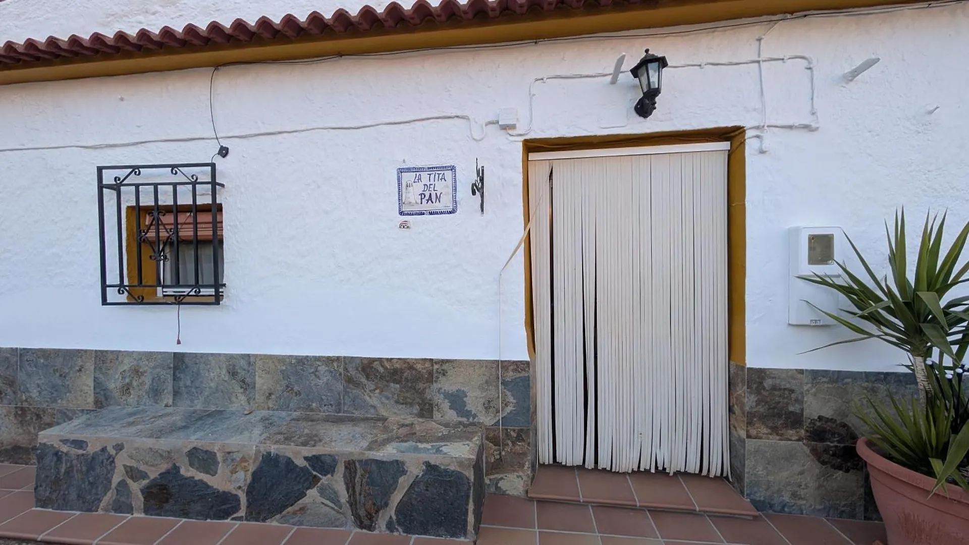 Hostal Cueva La Tita Del Pan Bacor España